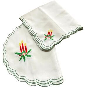 Vintage Christmas Set 4 embroidery placemats & napkins red candle holly berries
